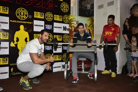 Workout Session with Varun Dhawan and John Abraham!