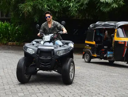 Varun Dhawan arrives on Quad Bike at Launch of Song 'Jaaneman Aah' from Dishoom