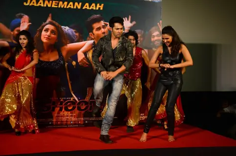 Varun Dhawan and Parineeti Chopra Shakes a leg at Launch of Song 'Jaaneman Aah' from Dishoom