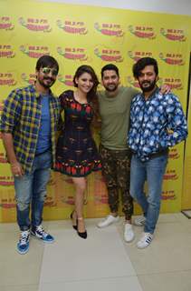 Vivek, Urvashi, Aftab and Riteish D on Radio Mirchi for Great Grand Masti'