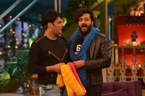 The 'girl' Riteish for Promotions of 'Great Grand Masti' on 'The Kapil Sharma Show'