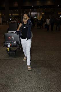 Malaika Arora Khan's son Arhaan Khan spotted at airport!