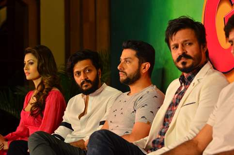 Riteish, Urvashi, Vivek and Aftab at Press meet of 'Grand Masti' on Piracy Issue