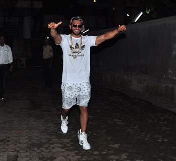 Ranveer Singh snapped at Bhansali's office