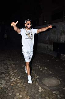 Ranveer Singh snapped at Bhansali's office