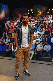 John Abraham Promotes 'Dishoom' on sets of 'The Kapil Sharma Show'