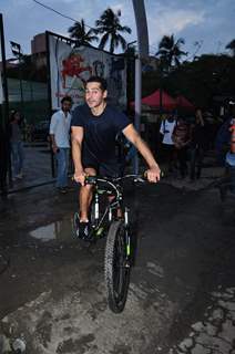 Dino Morea snapped at soccer match
