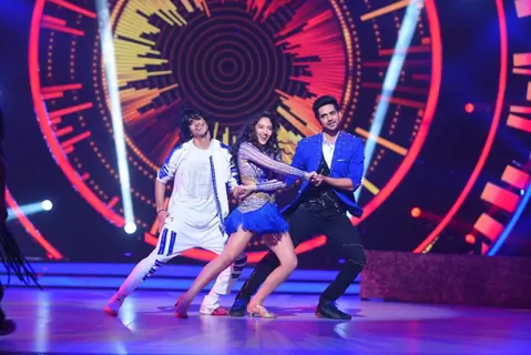Shantanu Maheshwari and Nora Fatehi performing on the sets of 'Jhalak Dikhhla Jaa'