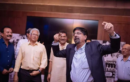 Cricketers at Press meet of 1983 Movie