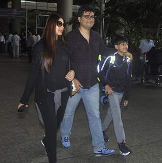 Sonali Bendre spotted at airport