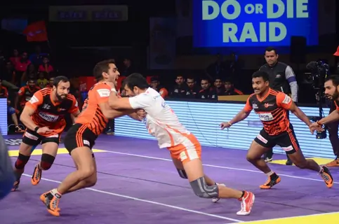 Sonakshi Sinha at 'Pro Kabaddi' Match