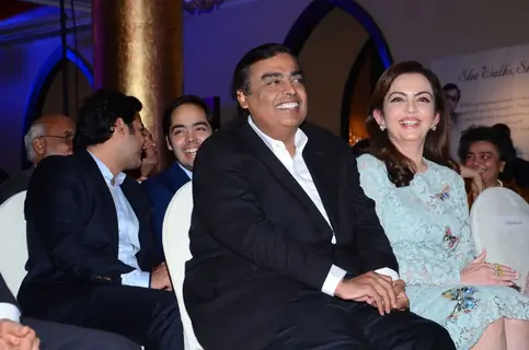 SRK and Ambanis at Launch of Gunjan Jain's Book 'She Walks She Leads'