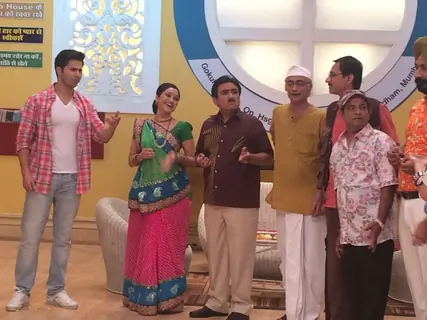 Superstar Varun Dhawan Promotes ‘Dishoom’ on SAB TV’s Taarak Mehta Ka Ooltah Chashma!