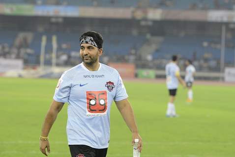 Raj Kundra at Soccer Match between Parliamentary MP vs All Stars