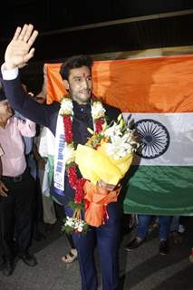 Rohit Khandelwal returns home after winning Mr World 2016