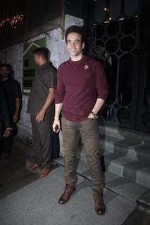 Tusshar Kapoor at Jitesh Pillai's Bday Bash!