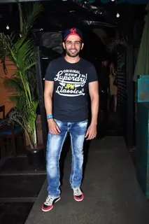 Jay Bhanushali snapped on 'Voice of India Kids' show