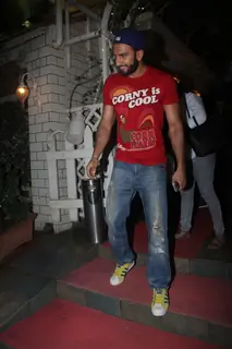 Ranveer Singh snapped in Bandra