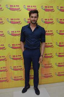 Mr. World Rohit Khandelwal at Radio Mirchi