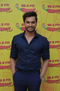 Mr. World Rohit Khandelwal at Radio Mirchi