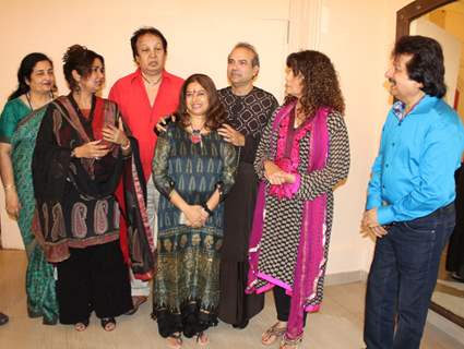 Ghazal singers at Rehearsal of the15th Khazana Ghazal Festival 2016