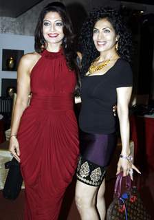 Aarti Nagpal with Simran Ahuja celebrates her winning for the Dadasaheb Phalke Golden Camera Award