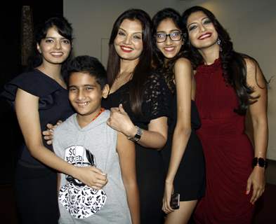 Aarti with Deepshikha and others celebrates her winning for the Dadasaheb Phalke Golden Camera Award