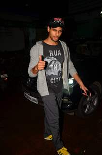 Sidharth Malhotra snapped in the city