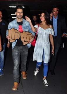 Jacqueline Fernandes and Varun Dhawan snapped at airport!