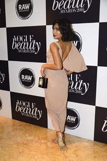 Sayani Gupta at Vogue Beauty Awards 2016
