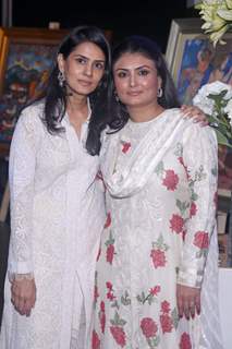 Ambika Jain & Divya Kapur at art exhibition of 'HELLO!'