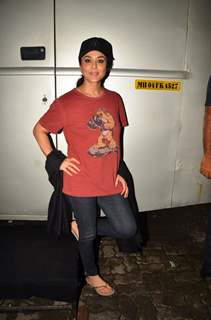 Preity Zinta on sets of 'Bhaiyyaji Superhitt