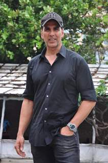 Akshay Kumar Promotes 'Rustom'