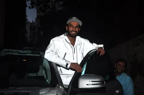 Ranveer Singh snapped in anti-pap jacket