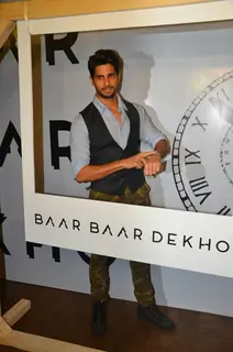 Sidharth Malhotra at the special screening of trailor of 'Bar Bar Dekho'