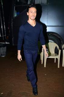 Tiger Shroff Promotes 'A Flying Jatt' on Jhalak Dikhhla Jaa