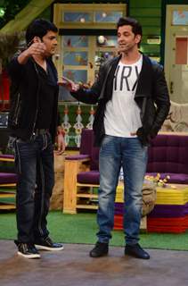 Hrithik Roshan and Kapil Sharma Promotes 'Mohenjo Daro' on sets of The Kapil Sharma Show