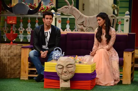 Hrithik Roshan and Pooja Hegde Promotes 'Mohenjo Daro' on sets of The Kapil Sharma Show