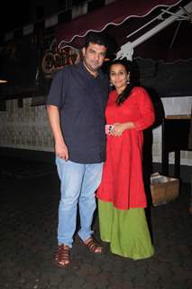 Vidya celebrates Siddharth Roy's bday with a dinner date