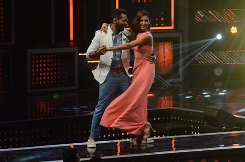 Shakti Mohan and Punit J Pathak performs dance at Promotion of 'Mohenjo Daro' on sets of Dance plus