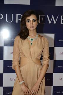 Ira Dubey at Launch of Jaipur Jewels Myga