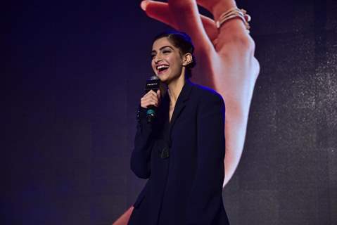 Sonam Kapoor at Launch of Oppo F1S smartphone