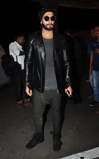 Ranveer Singh spotted at airport!