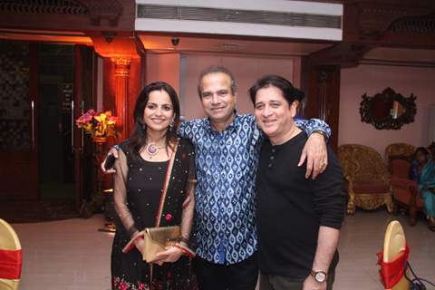 Samir Date and his wife at Suresh Wadkar's Birthday Bash!