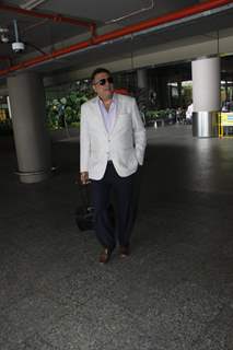 Boman Irani snapped at airport!