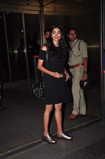 Pooja Hegde snapped at airport!