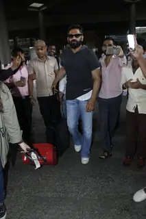 Suniel Shetty snapped at airport!