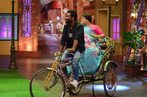 Remo Dsouza Promotes 'A Flying Jatt' on sets of The Kapil Sharma Show