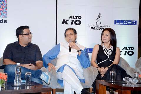 Shashi Tharoor at a Press conference of Social media Awards at Hotel Hyatt