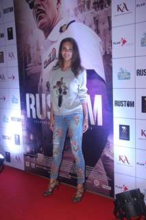 Esha Gupta at Special Screening of 'Rustom' at Yashraj Studios